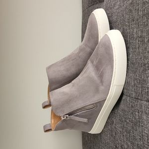 Womens JCrew casual sneakers size 7